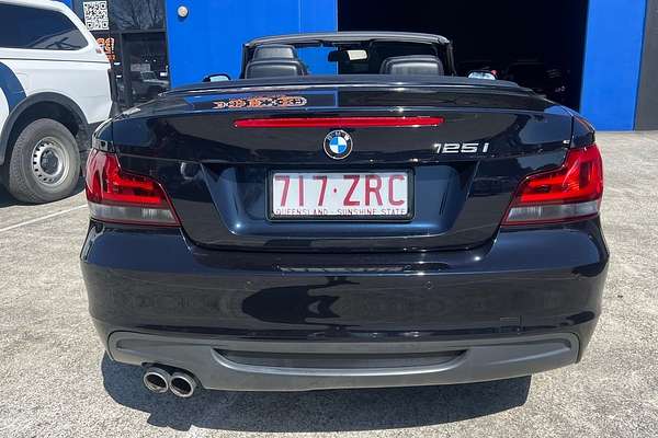 2013 BMW 125i E88 MY12 Update