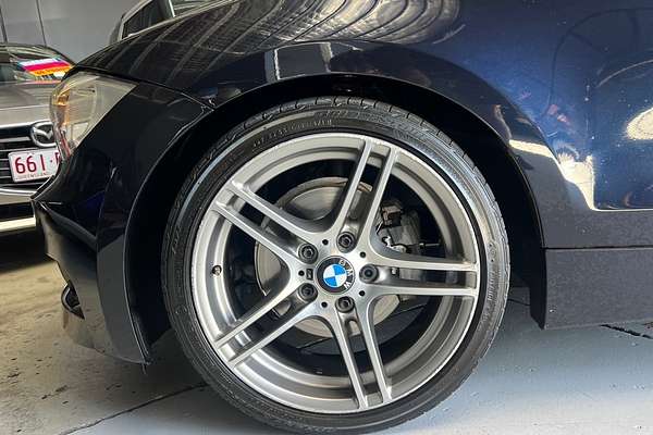 2013 BMW 125i E88 MY12 Update