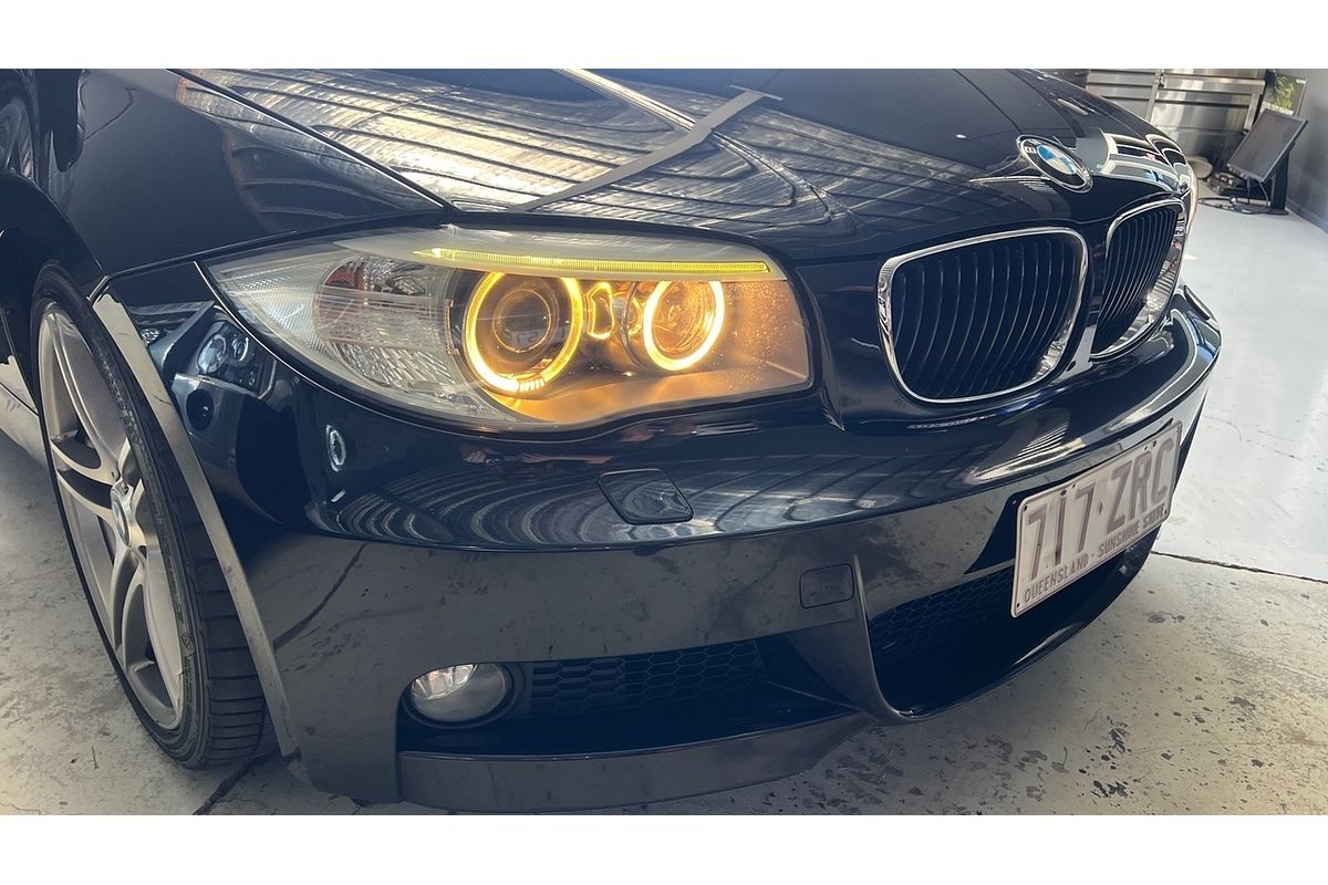 2013 BMW 125i E88 MY12 Update