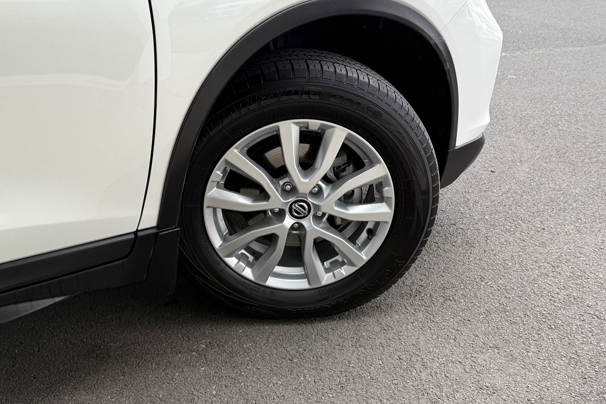 2022 Nissan X-TRAIL ST T32
