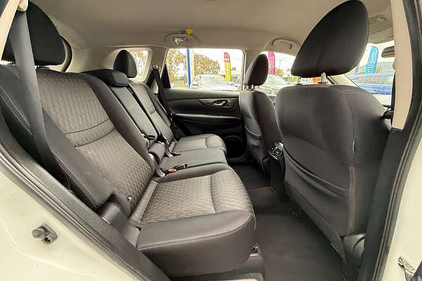 2022 Nissan X-TRAIL ST T32