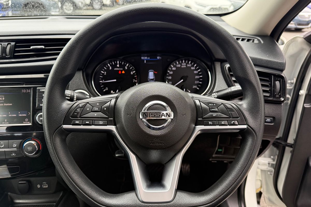 2022 Nissan X-TRAIL ST T32