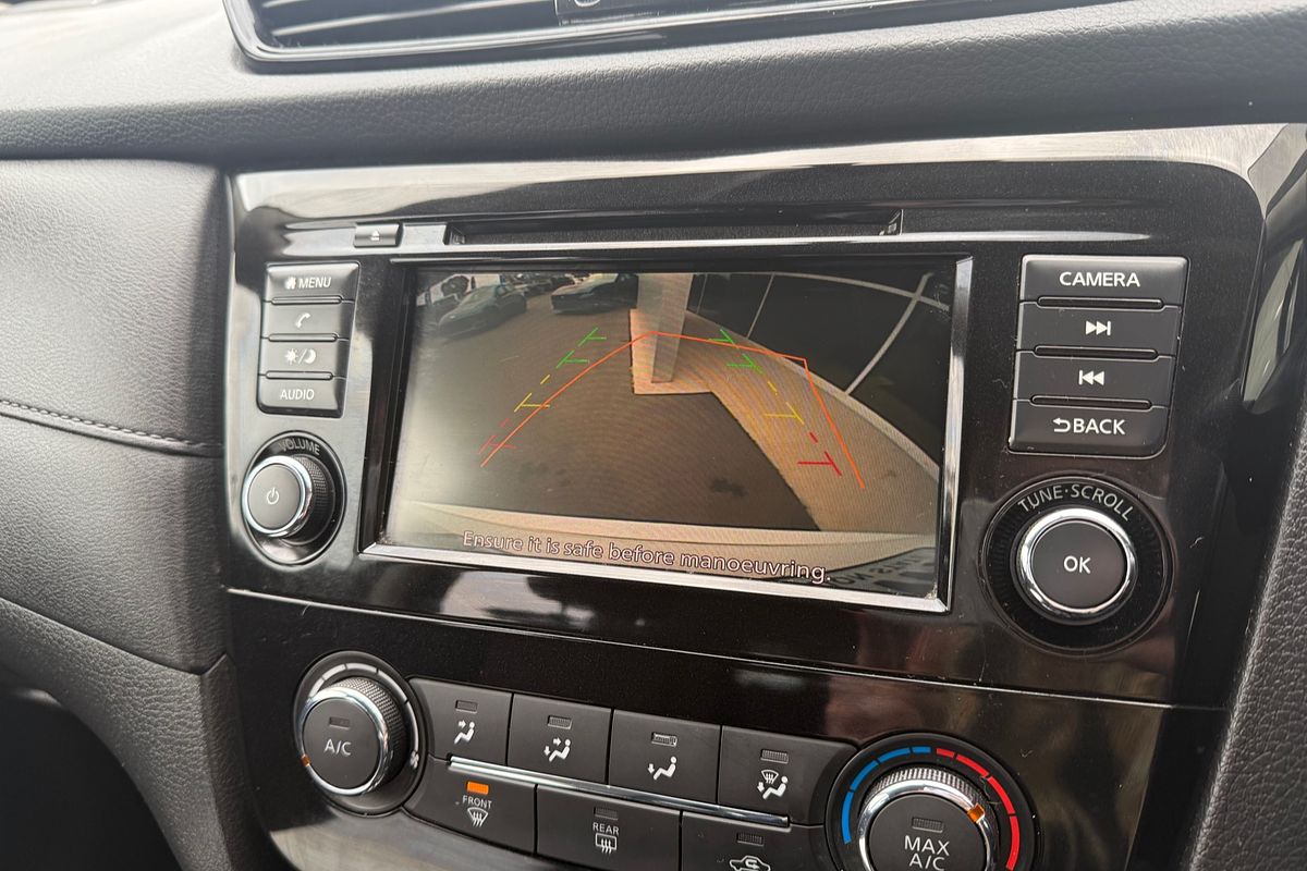 2022 Nissan X-TRAIL ST T32