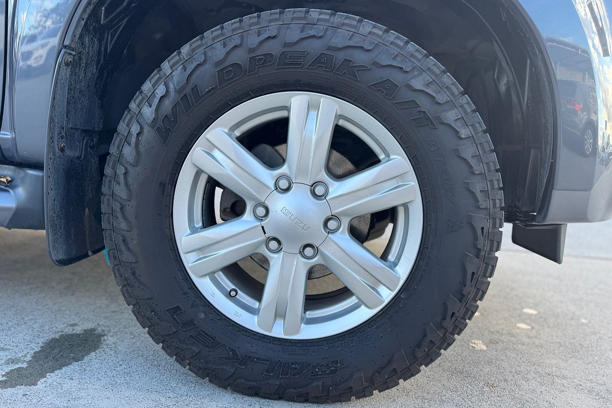 2016 Isuzu MU-X LS-T