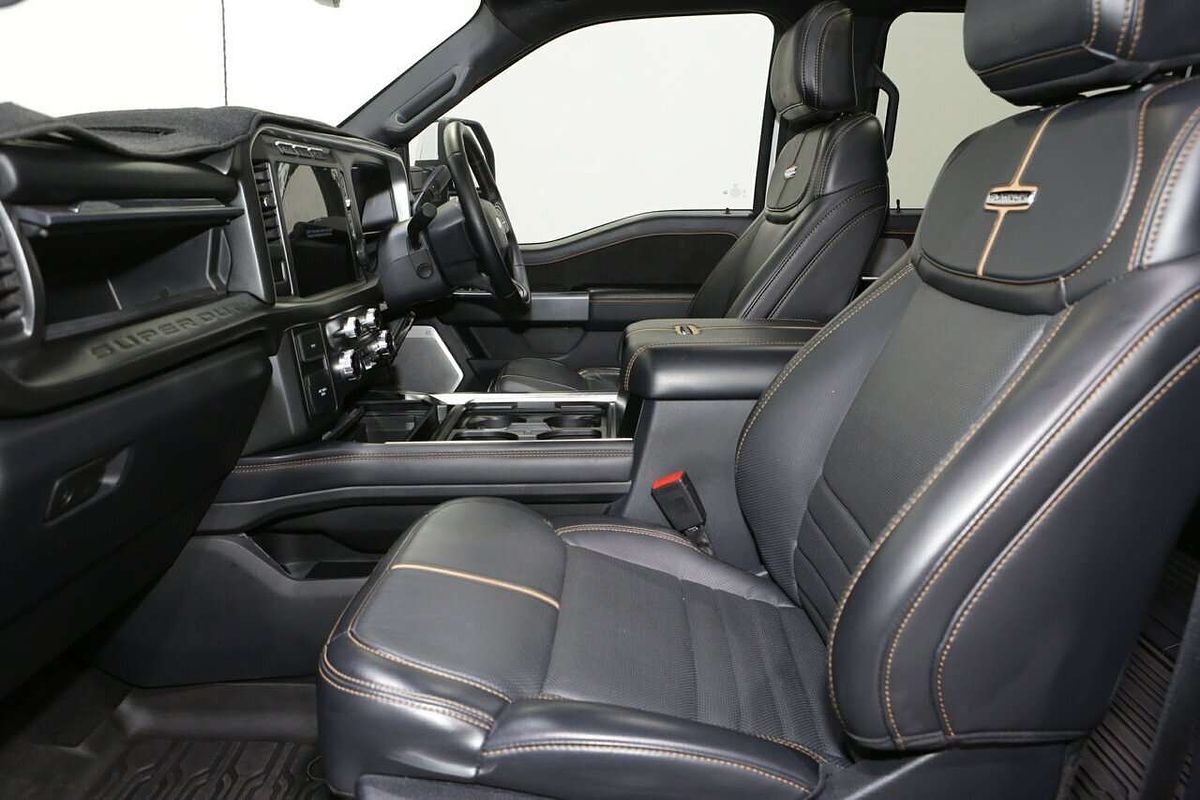 2024 Ford F450 Super Duty Platinum