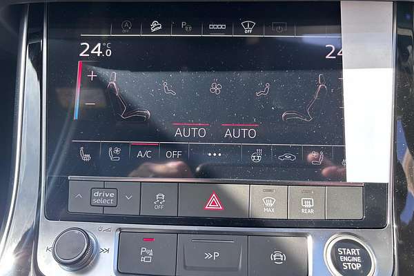 2025 Audi Q8 50 TDI S line F1
