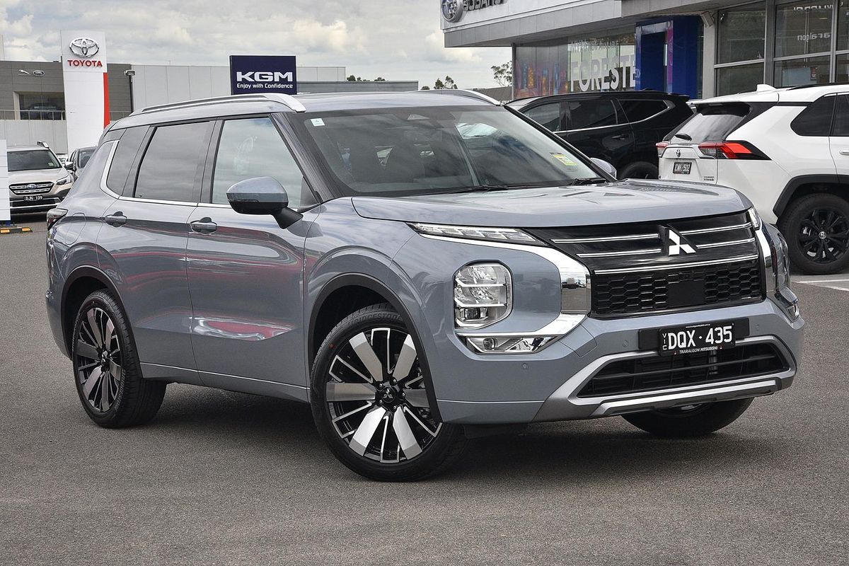 2025 Mitsubishi Outlander Exceed ZM