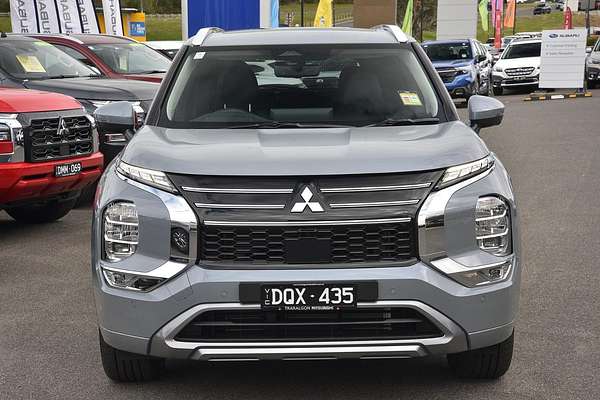 2025 Mitsubishi Outlander Exceed ZM