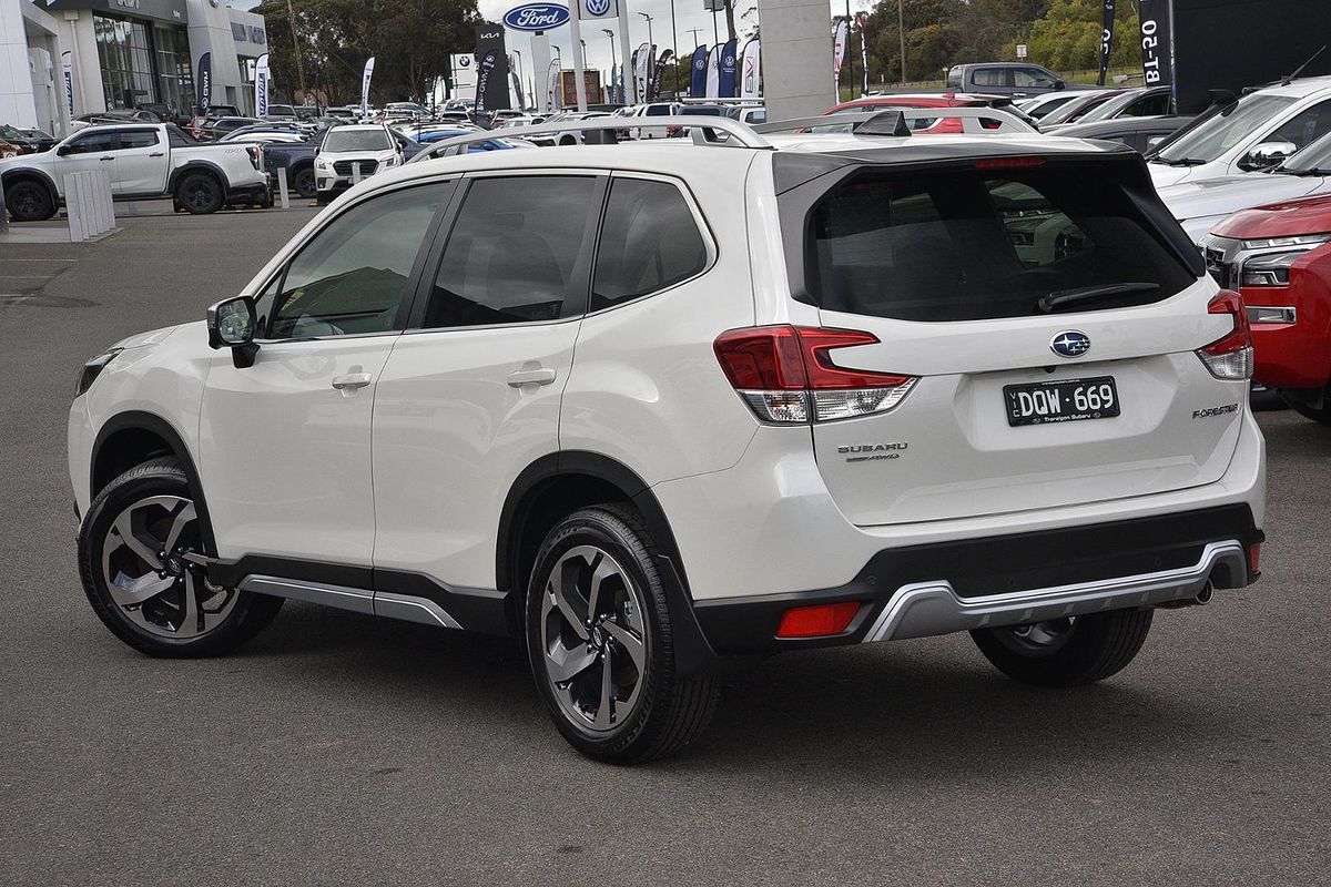 2025 Subaru Forester 2.5i-S S5