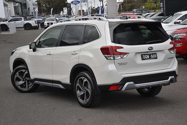 2025 Subaru Forester 2.5i-S S5