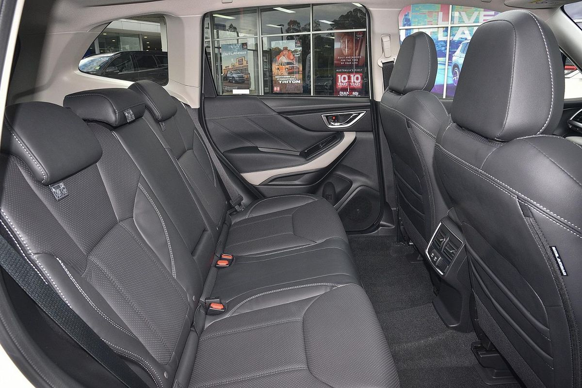 2025 Subaru Forester 2.5i-S S5