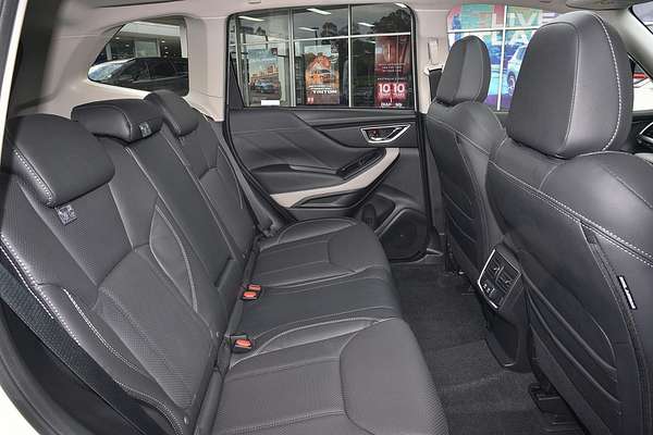 2025 Subaru Forester 2.5i-S S5