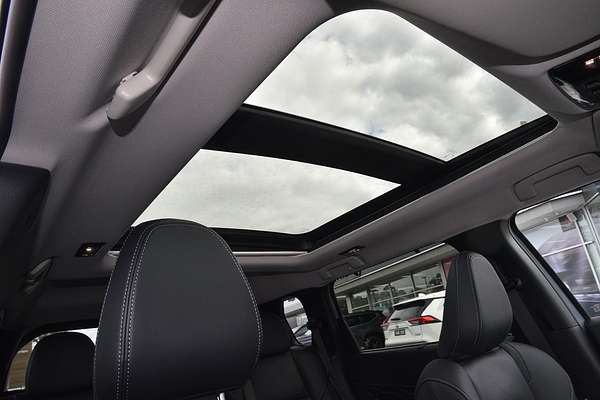 2025 Mitsubishi Outlander Exceed ZM