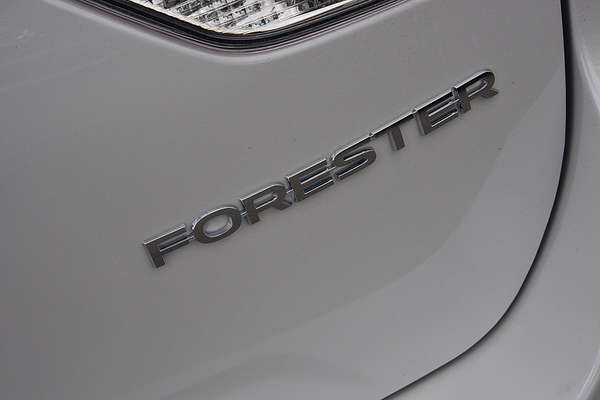 2025 Subaru Forester 2.5i-S S5