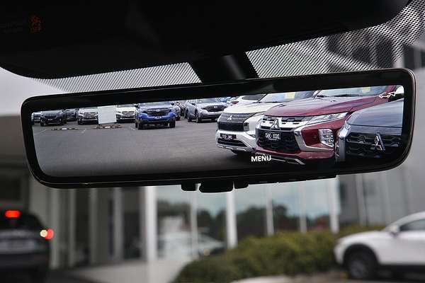 2025 Mitsubishi Outlander Exceed ZM