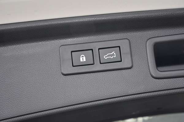 2025 Subaru Forester 2.5i-S S5