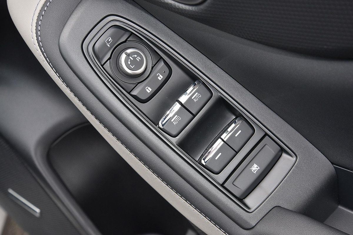 2025 Subaru Forester 2.5i-S S5