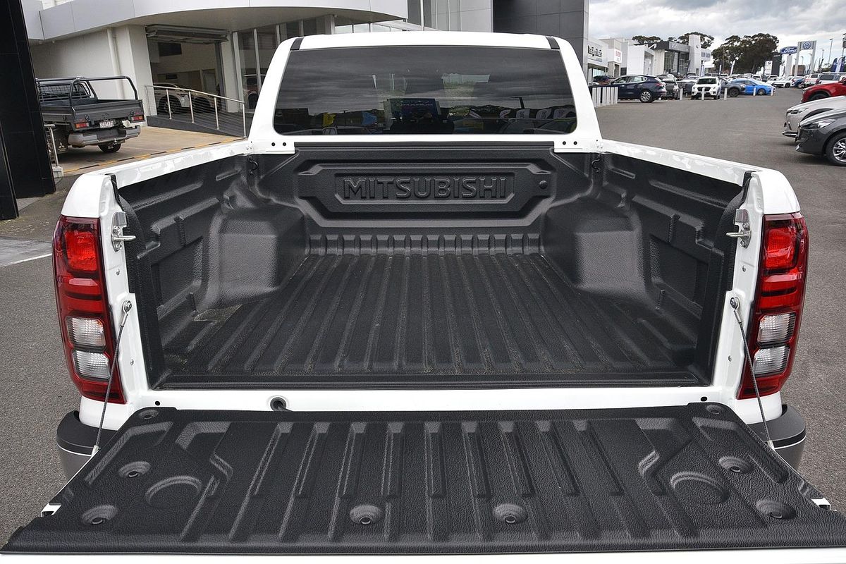 2024 Mitsubishi Triton GLS MV 4X4