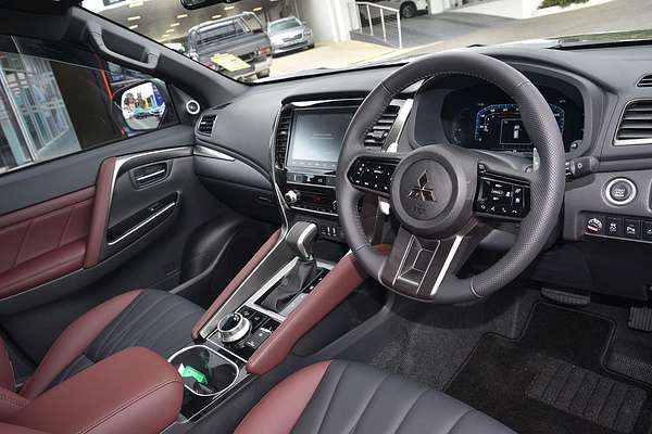 2025 Mitsubishi Pajero Sport GSR QG