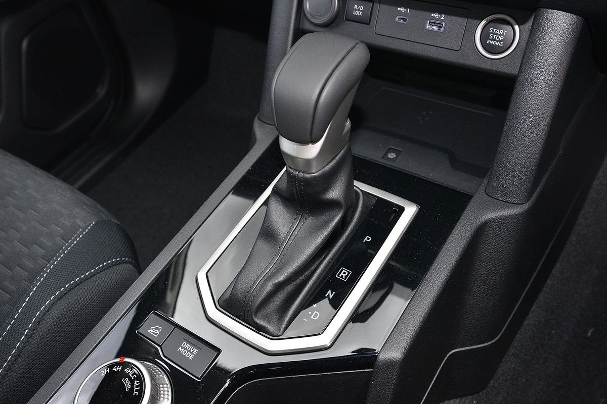 2024 Mitsubishi Triton GLS MV 4X4