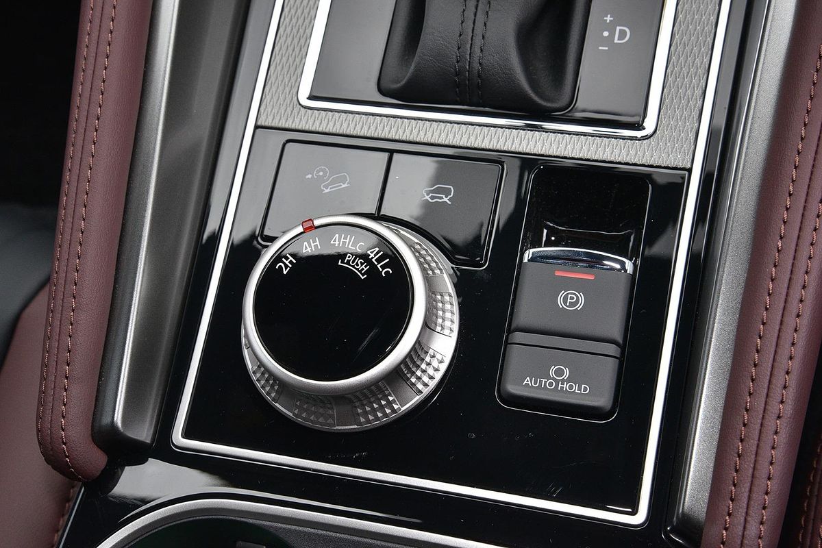 2025 Mitsubishi Pajero Sport GSR QG