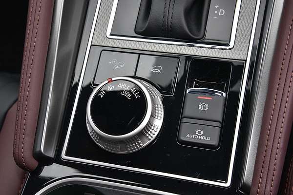 2025 Mitsubishi Pajero Sport GSR QG