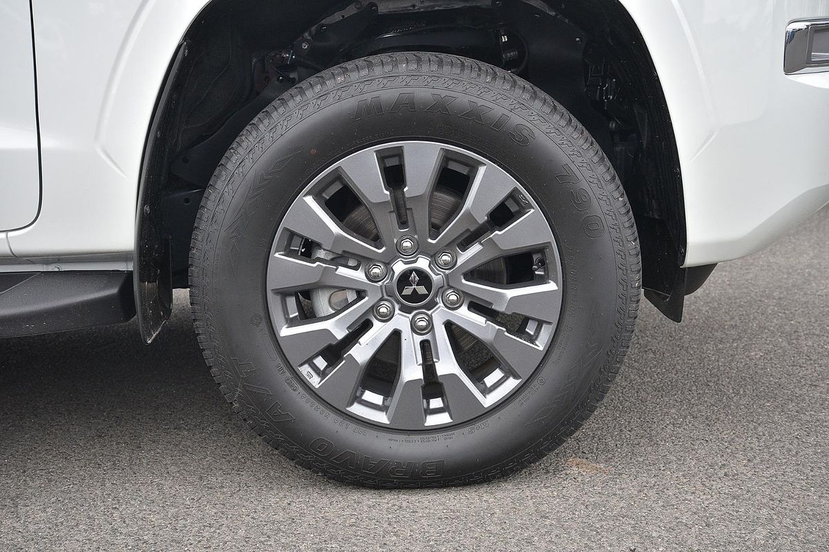 2024 Mitsubishi Triton GLS MV 4X4