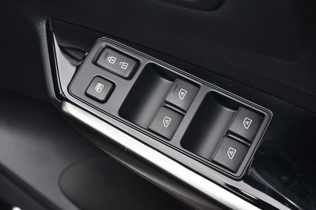 2025 Mitsubishi Pajero Sport GSR QG