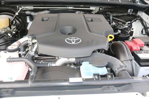 2017 Toyota Hilux SR GUN126R 4X4