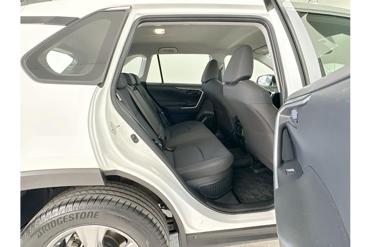2022 Toyota RAV4 GX AXAH54R