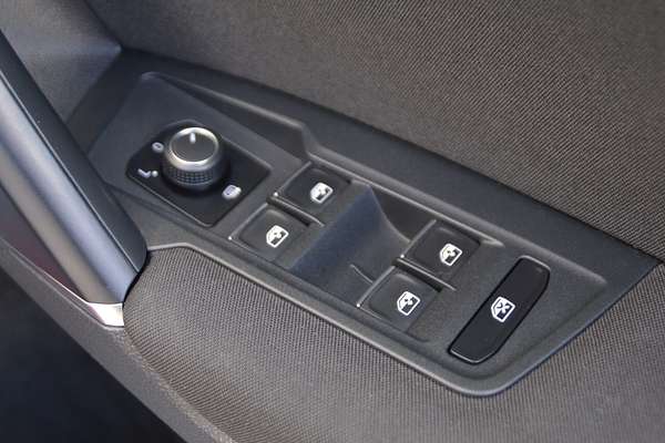 2016 Volkswagen Tiguan 110TDI Comfortline 5N