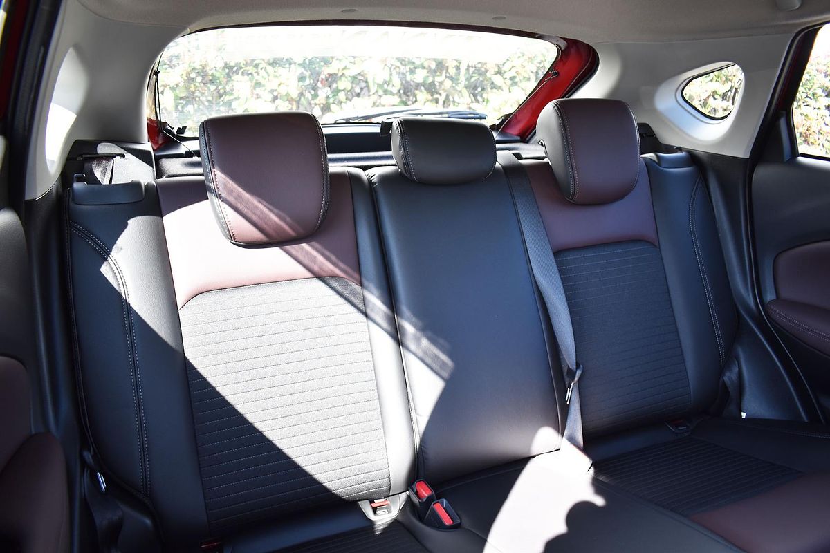 2025 Suzuki Fronx Hybrid KW