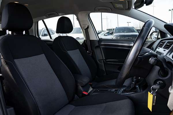 2017 Volkswagen Golf 92TSI Trendline 7