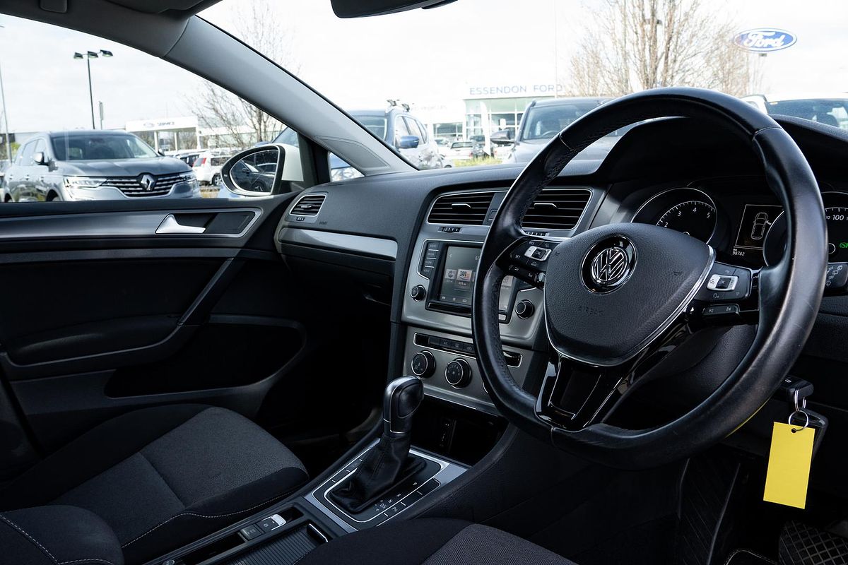 2017 Volkswagen Golf 92TSI Trendline 7