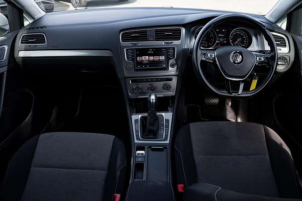 2017 Volkswagen Golf 92TSI Trendline 7
