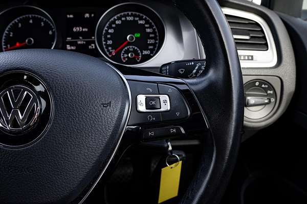 2017 Volkswagen Golf 92TSI Trendline 7