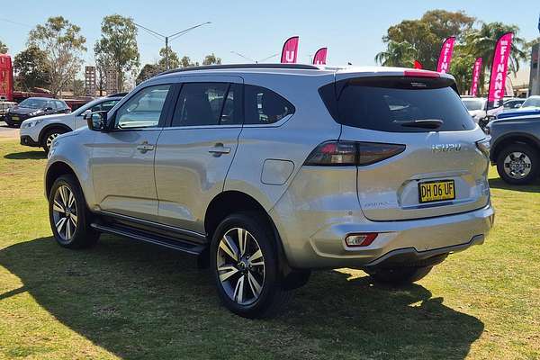 2023 Isuzu MU-X LS-T