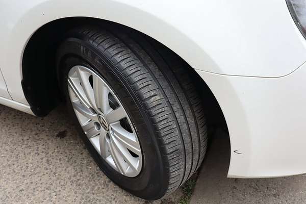 2012 Volkswagen Golf 90 TSI Trendline 1K MY12