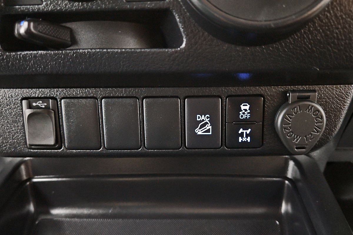 2021 Toyota Hilux SR GUN126R 4X4