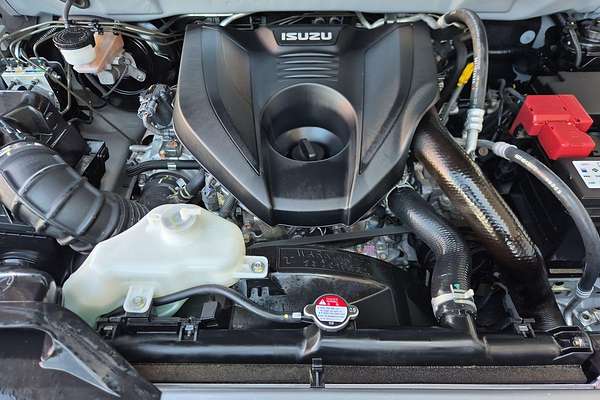 2023 Isuzu MU-X LS-T
