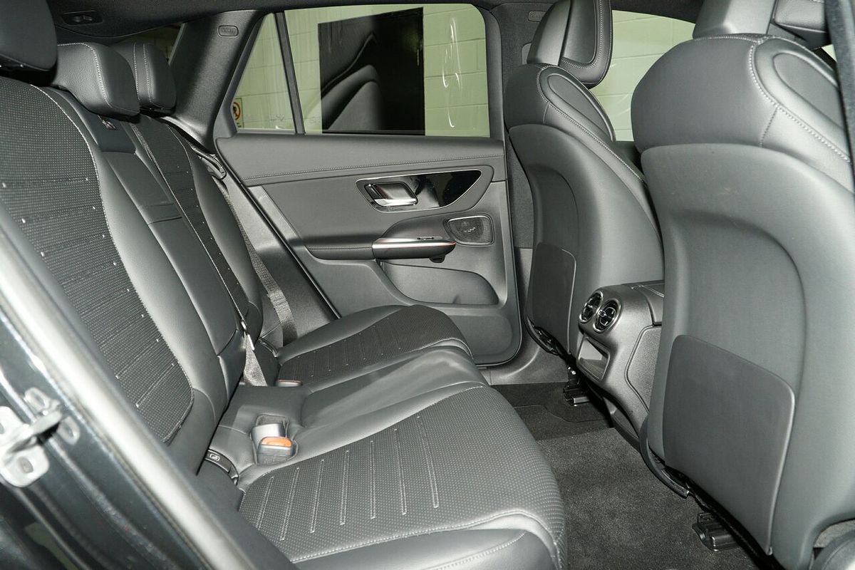 2023 Mercedes-Benz GLC-Class GLC300 C253