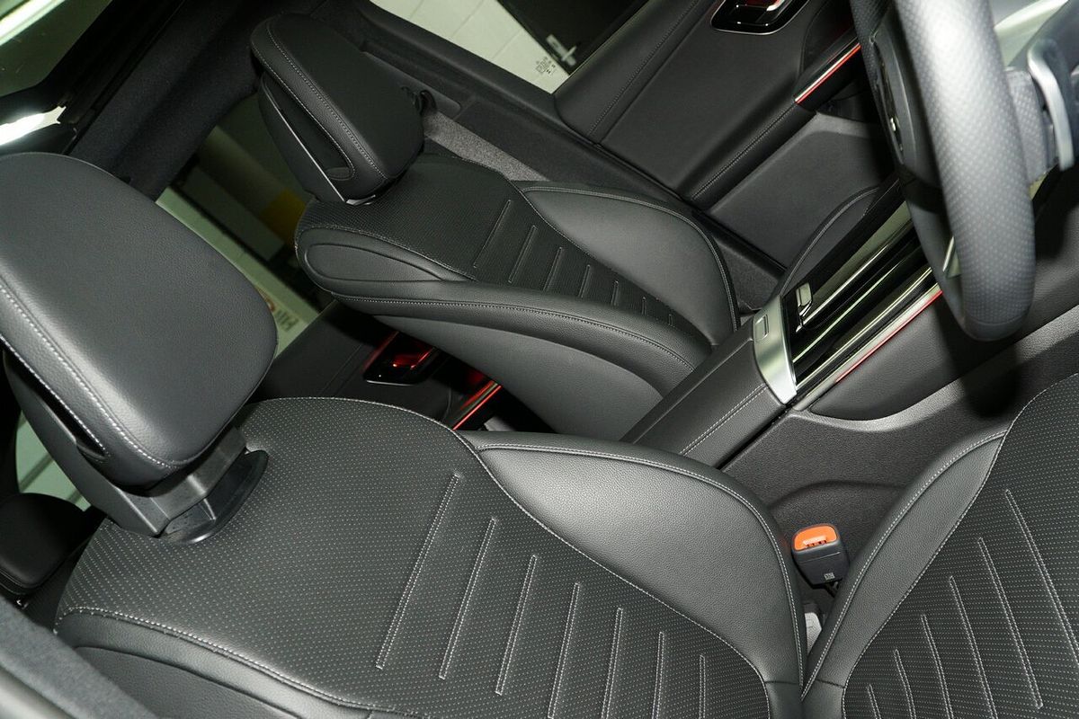 2023 Mercedes-Benz GLC-Class GLC300 C253