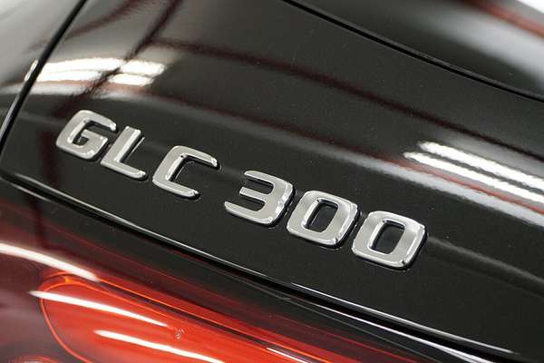 2023 Mercedes-Benz GLC-Class GLC300 C253
