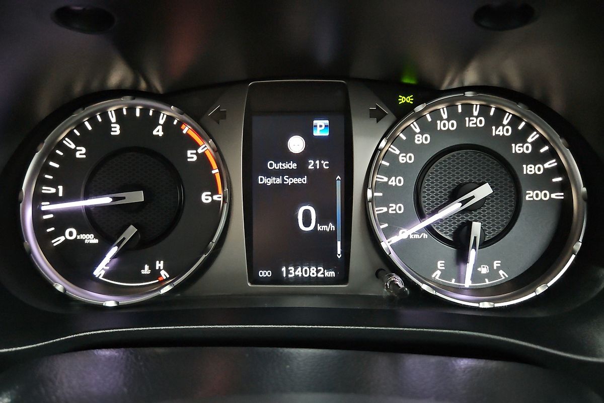 2021 Toyota Hilux SR GUN126R 4X4