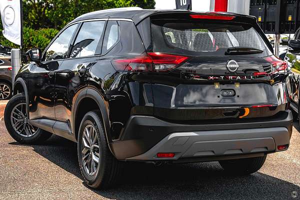 2024 Nissan X-TRAIL ST T33
