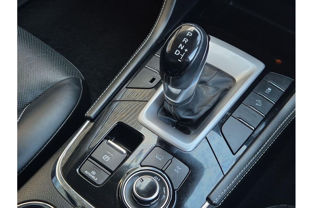 2023 Isuzu MU-X LS-T