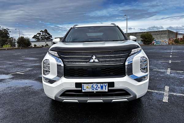 2024 Mitsubishi Outlander PHEV Exceed ZM