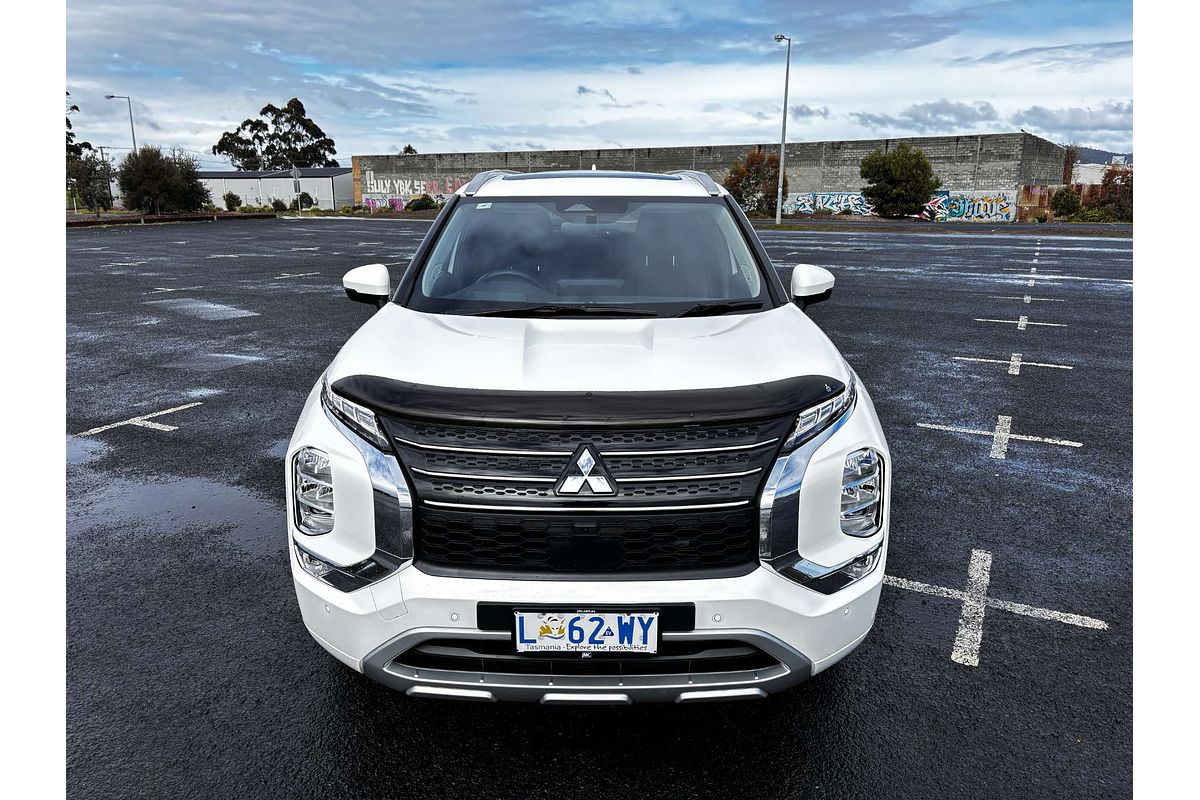 2024 Mitsubishi Outlander PHEV Exceed ZM