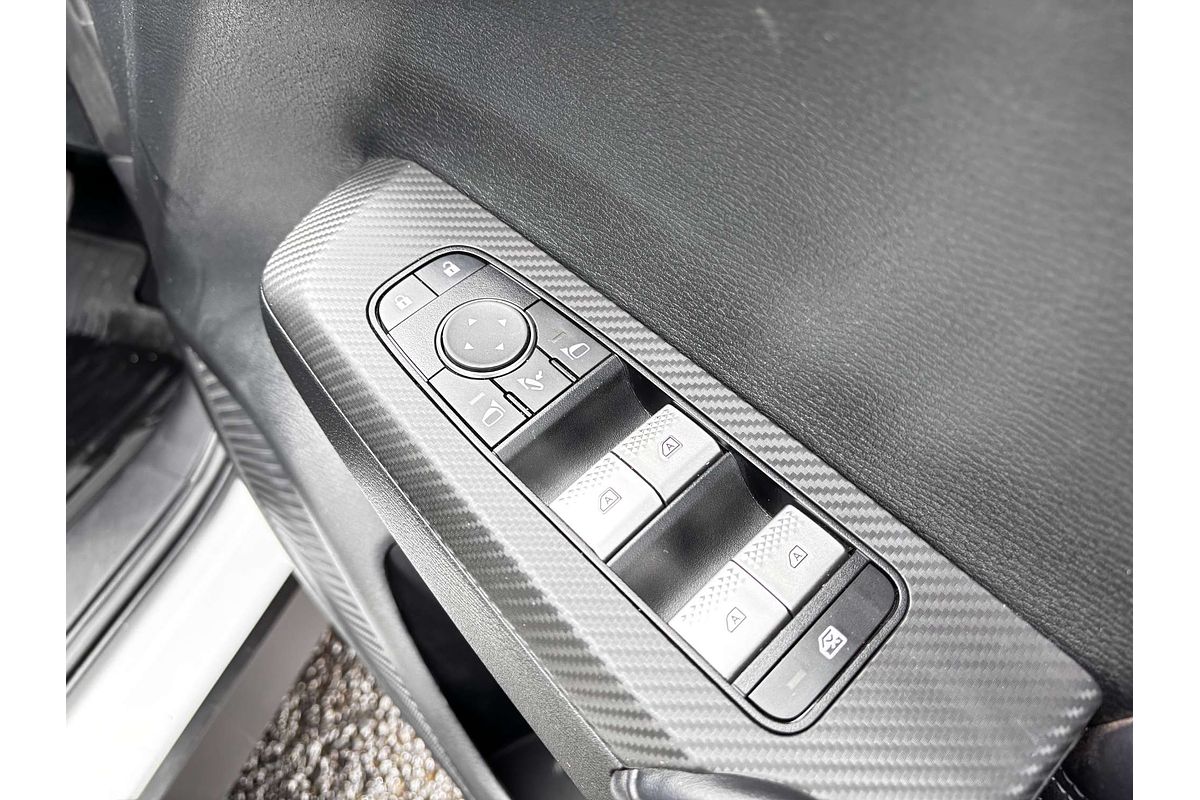 2024 Mitsubishi Outlander PHEV Exceed ZM