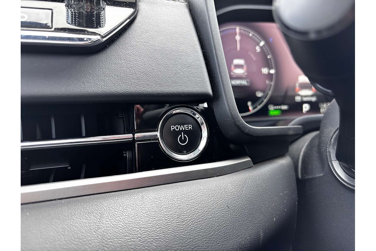 2024 Mitsubishi Outlander PHEV Exceed ZM